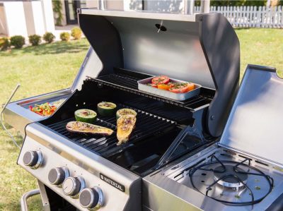 Craquez pour ce barbecue à gaz qui correspondra le mieux aux besoins de votre famille !