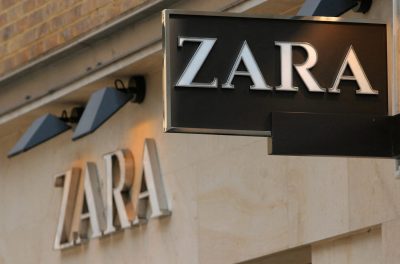 Mode 2023: découvrez la nouvelle jupe plissée à imprimé géométrique multicolore de Zara à prix abordable !