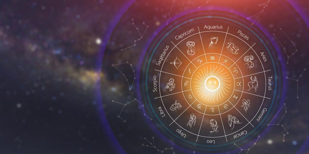Comment les astres façonneront l'amour des Cancer en 2023 : découvrez les secrets de l'Astrologie