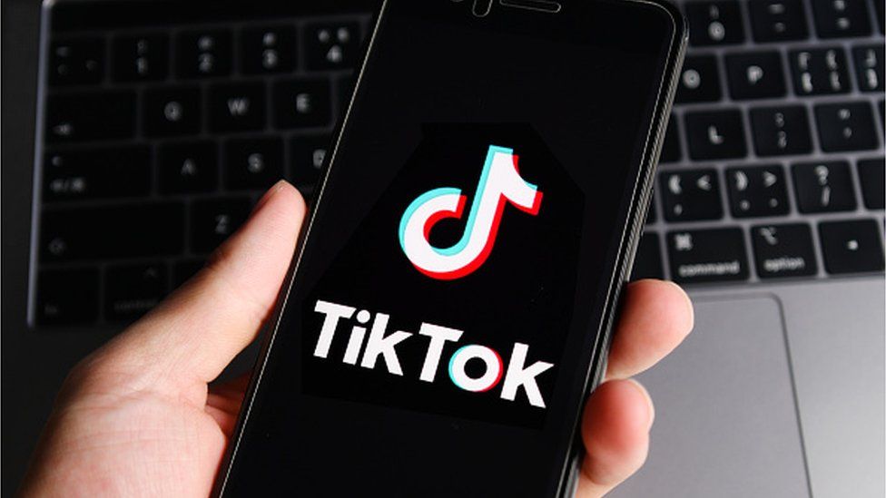 Maîtrisez l'effet de transition de couleur multi-couches sur TikTok : guide pour créer des vidéos époustouflantes