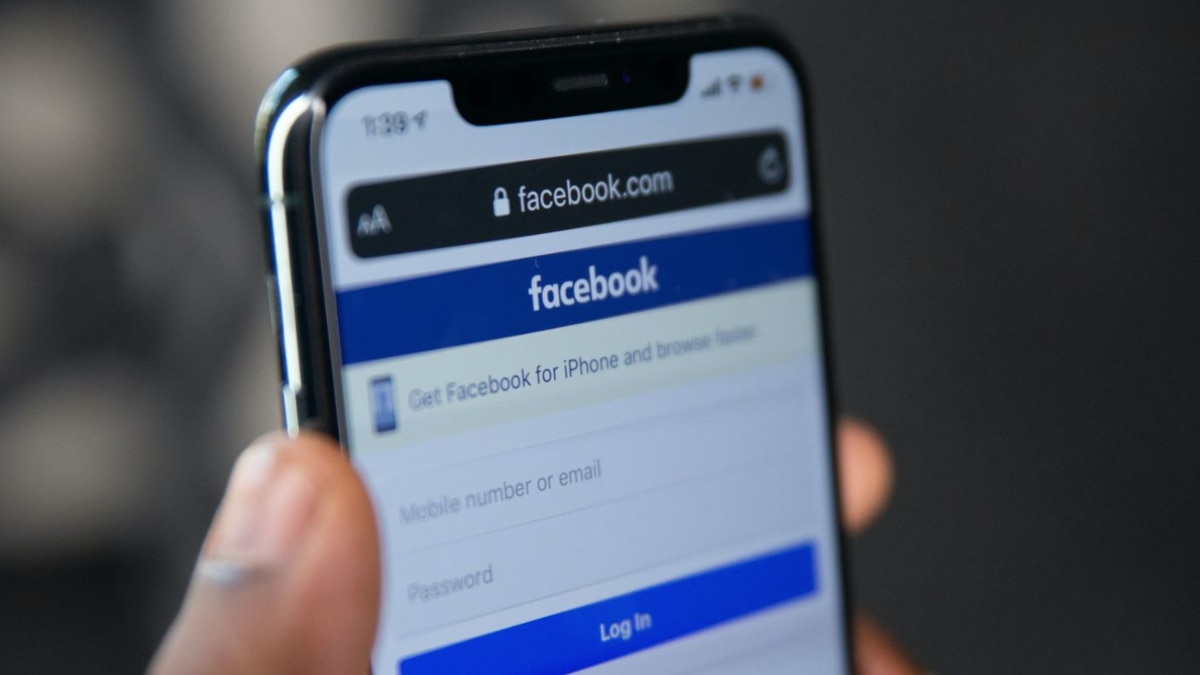 Utilisation des filtres Snapchat sur Facebook : comment fusionner les deux géants des médias sociaux ?